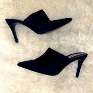 Black heeled mules